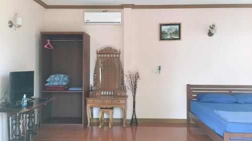 Phatra Hostel photo 5