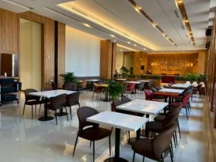千富大飯店 Mille Rich Hotel - Food and beverages - 4