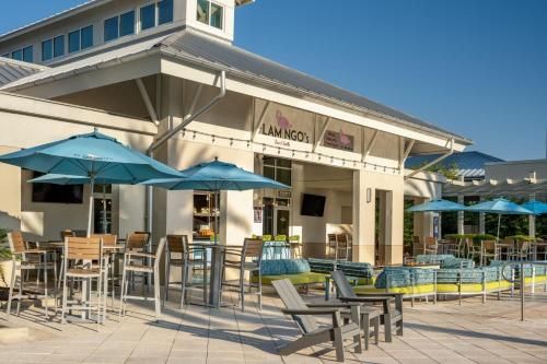 TownePlace Suites by Marriott Orlando at FLAMINGO CROSSINGS® Town Center/Western Entrance - Bar/lounge