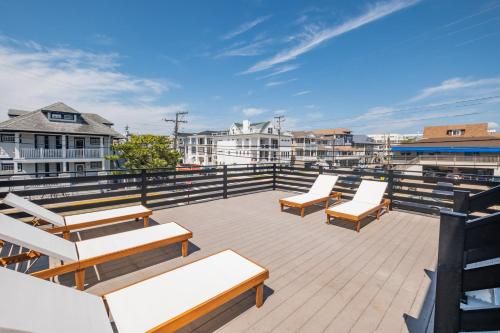 The Surf Club photo 2