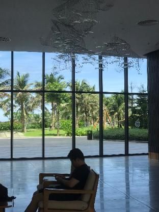 Cam Ranh Premier Ocean Front Home - Executive lounge